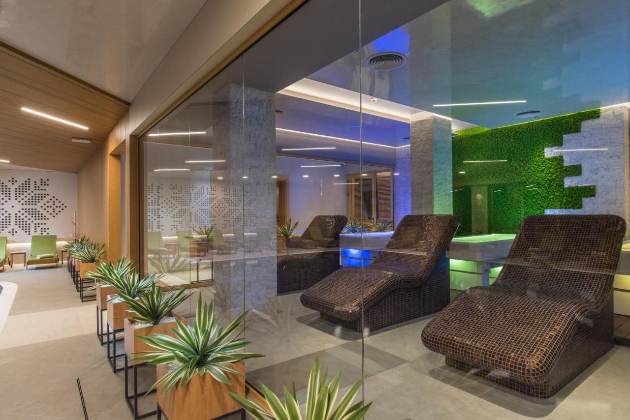 Wine & Spa Hotel Chukara Trjavna Eksteriør bilde