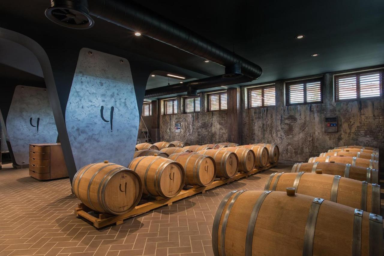 Wine & Spa Hotel Chukara Trjavna Eksteriør bilde