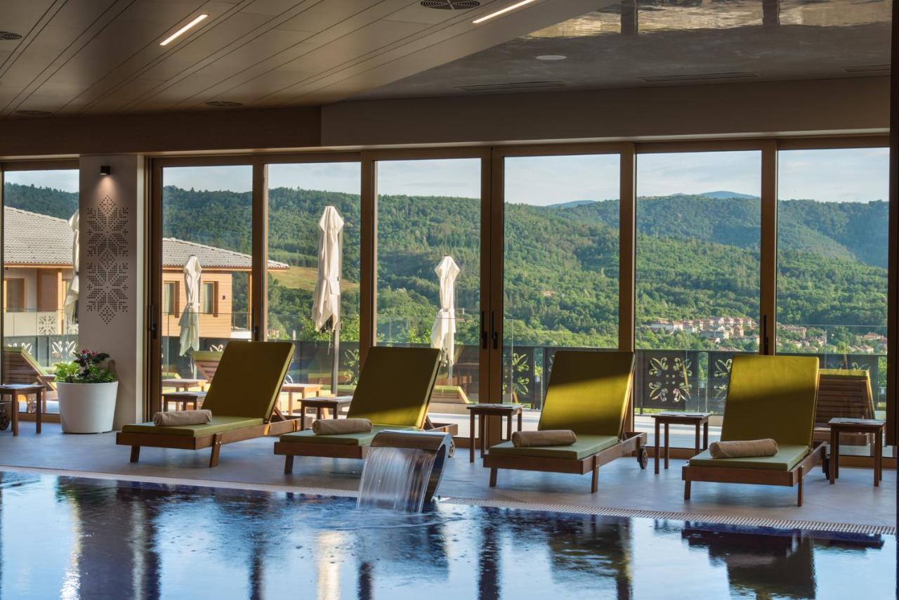 Wine & Spa Hotel Chukara Trjavna Eksteriør bilde